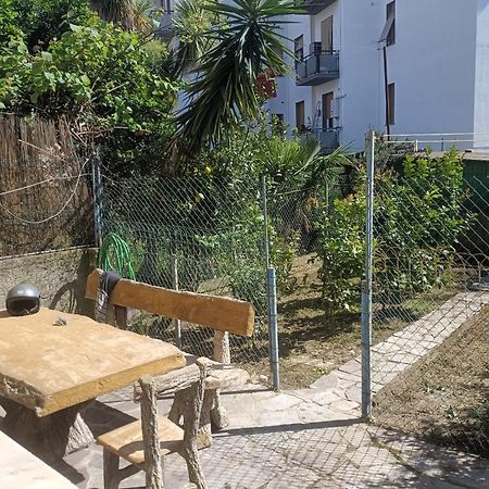 Rachele Guest House Специя Экстерьер фото