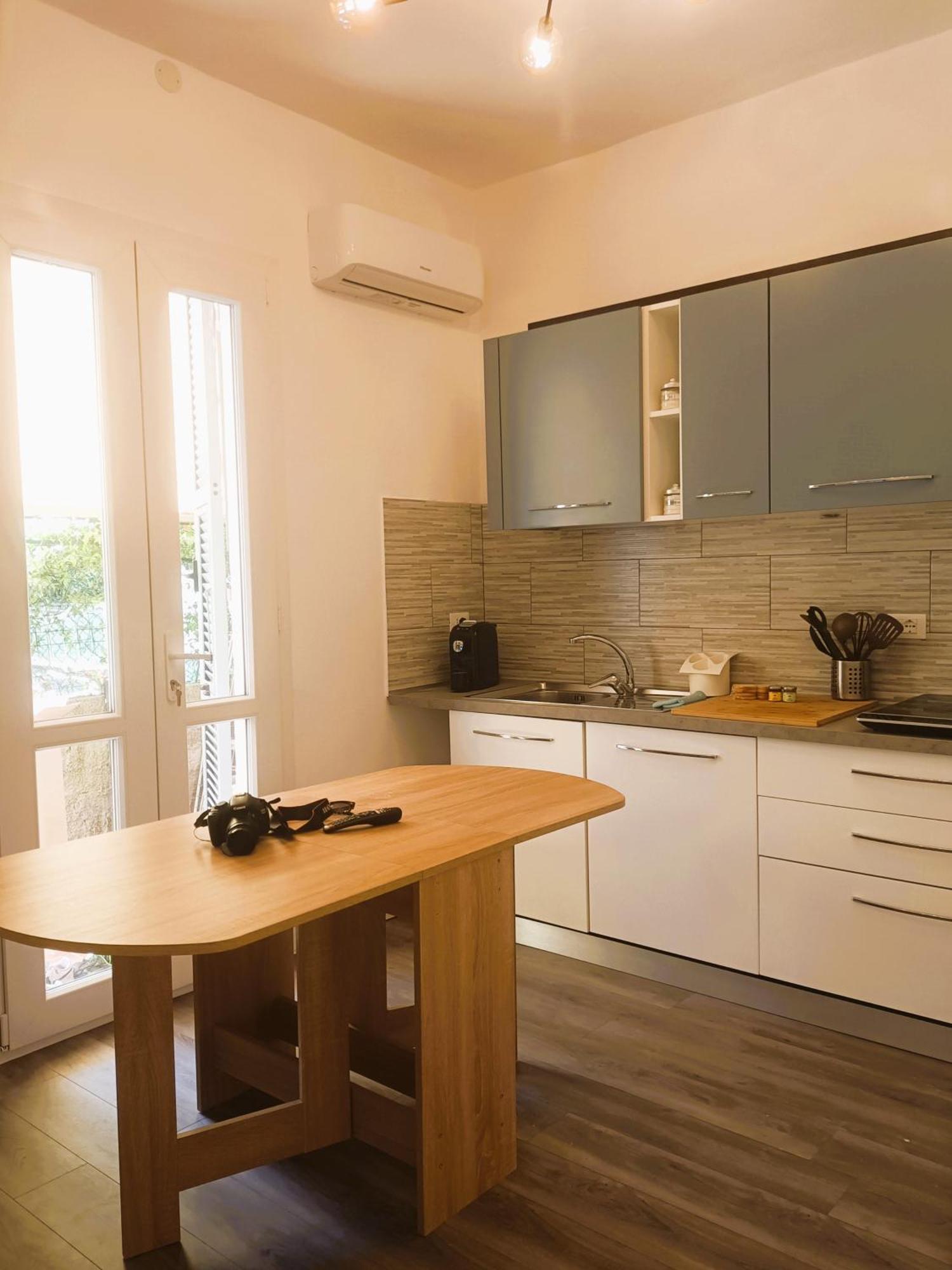 Rachele Guest House Специя Экстерьер фото